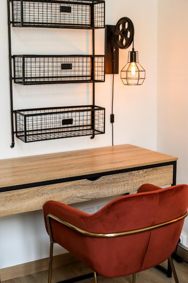 נים Le Lavandin, Spacieux Et Moderne P4, Centre Ville, Wifi מראה חיצוני תמונה